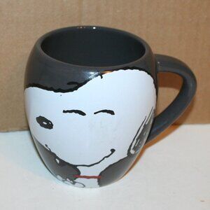 Snoopy Grin Peanuts Oversized Grey Ceramic Coffee Mug 20 oz